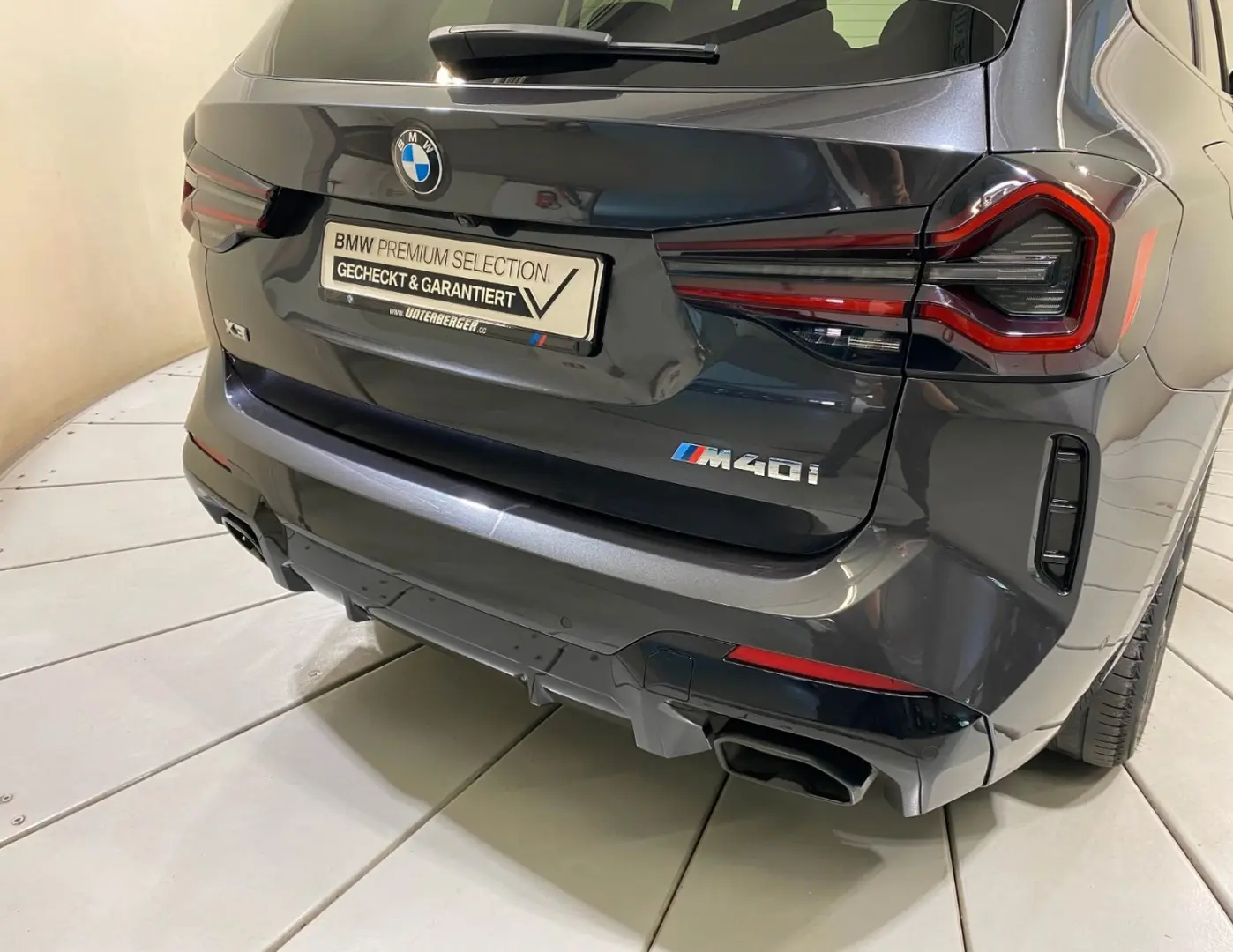X3 M40i DA PA RFK HUD HK Laser DAB eSitze