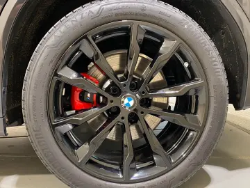 X3 M40i DA PA RFK HUD HK Laser DAB eSitze