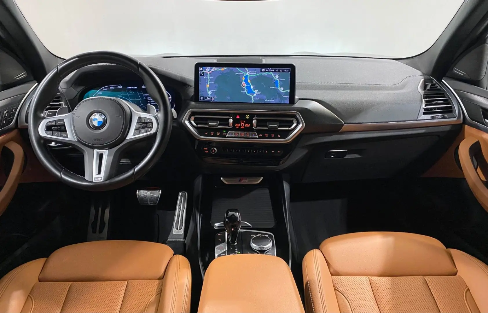 X3 M40i DA PA RFK HUD HK Laser DAB eSitze
