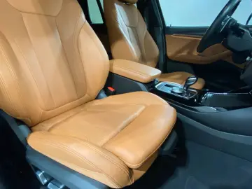 X3 M40i DA PA RFK HUD HK Laser DAB eSitze