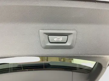 X3 xDrive30i M Sport LiveCockpitProf Kamera LED