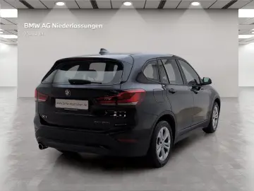 X1 xDrive25e Navi Pano.Dach PDC LED Sitzheizung