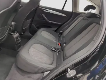 X1 xDrive25e Navi Pano.Dach PDC LED Sitzheizung