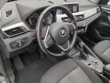 X1 xDrive25e Navi Pano.Dach PDC LED Sitzheizung