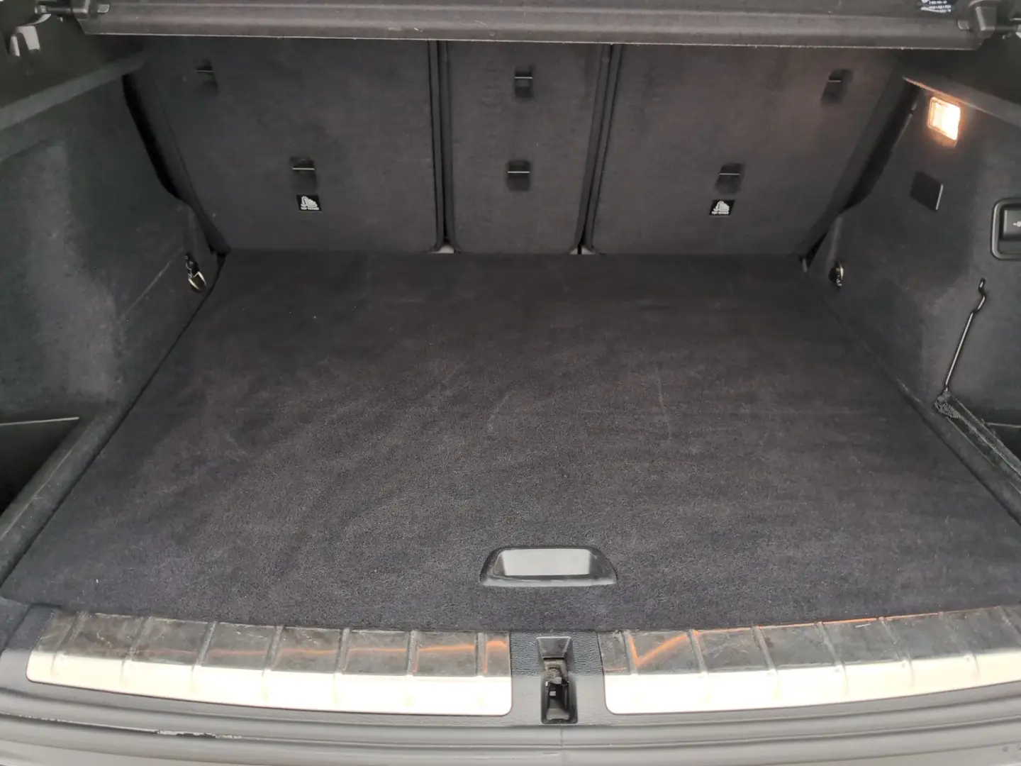 X1 xDrive25e Navi Pano.Dach PDC LED Sitzheizung