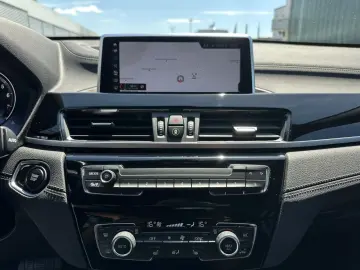 X1 x25e Sports.Navi LED Parkass.Sitzheizung 18