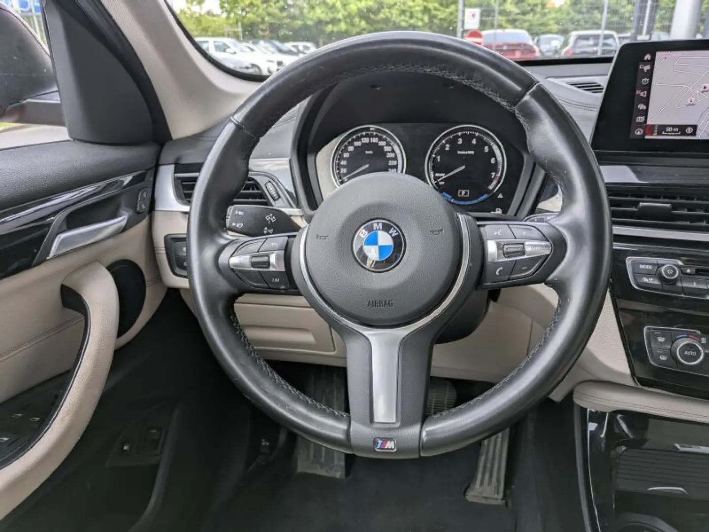 X1 xDrive25e Sport Line Navi. HeadUp. Leder. AHK