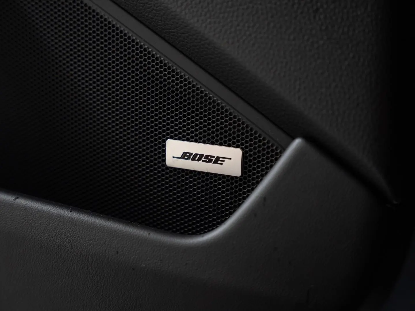 911 GT3 mit Touring-Paket BOSE Lift-VA PDLS+