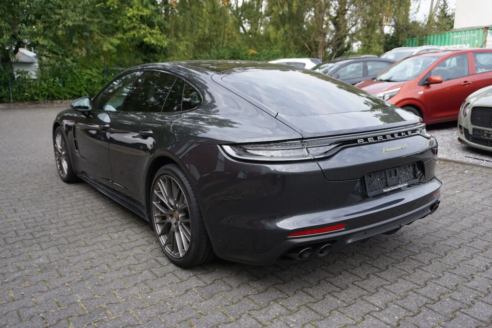 Panamera 4 E-Hybrid Platinum E°Matrix°21 Zoll°