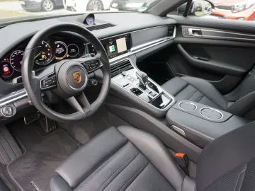 Panamera 4 E-Hybrid Platinum E°Matrix°21 Zoll°