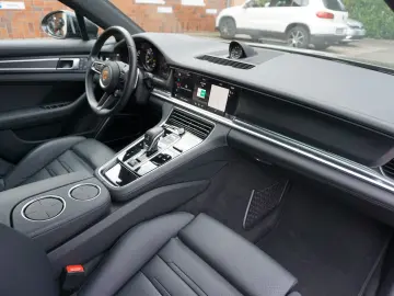 Panamera 4 E-Hybrid Platinum E°Matrix°21 Zoll°
