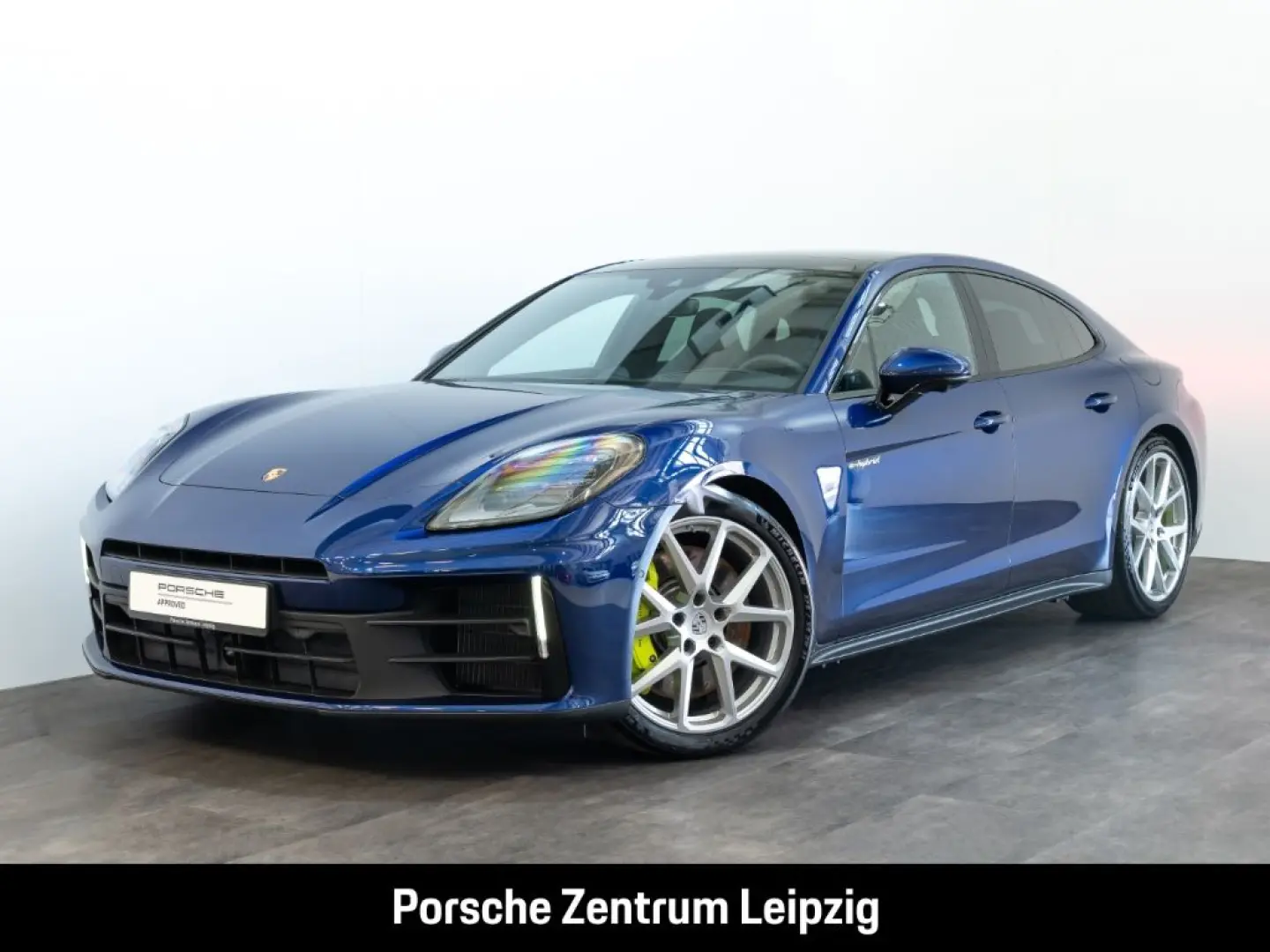 Panamera 4S E-Hybrid Sportabgas HD-Matrix HUD In