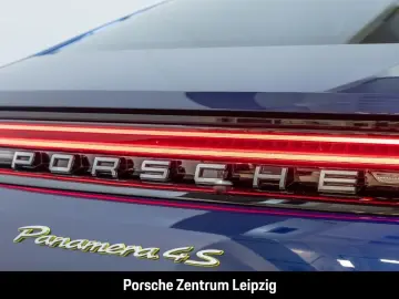 Panamera 4S E-Hybrid Sportabgas HD-Matrix HUD In