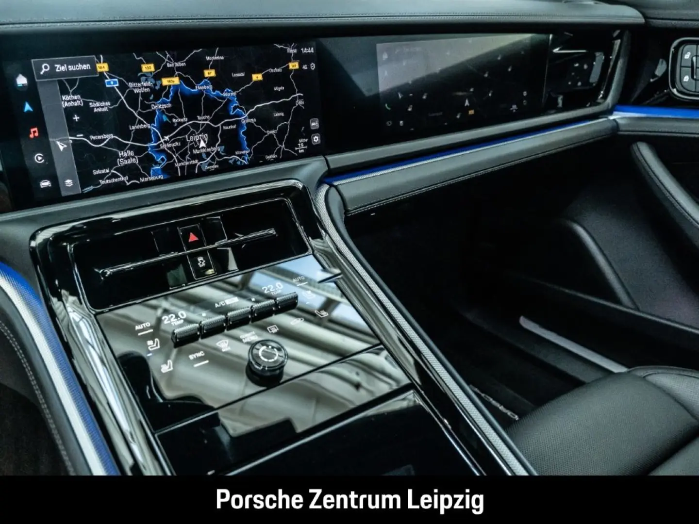 Panamera 4S E-Hybrid Sportabgas HD-Matrix HUD In