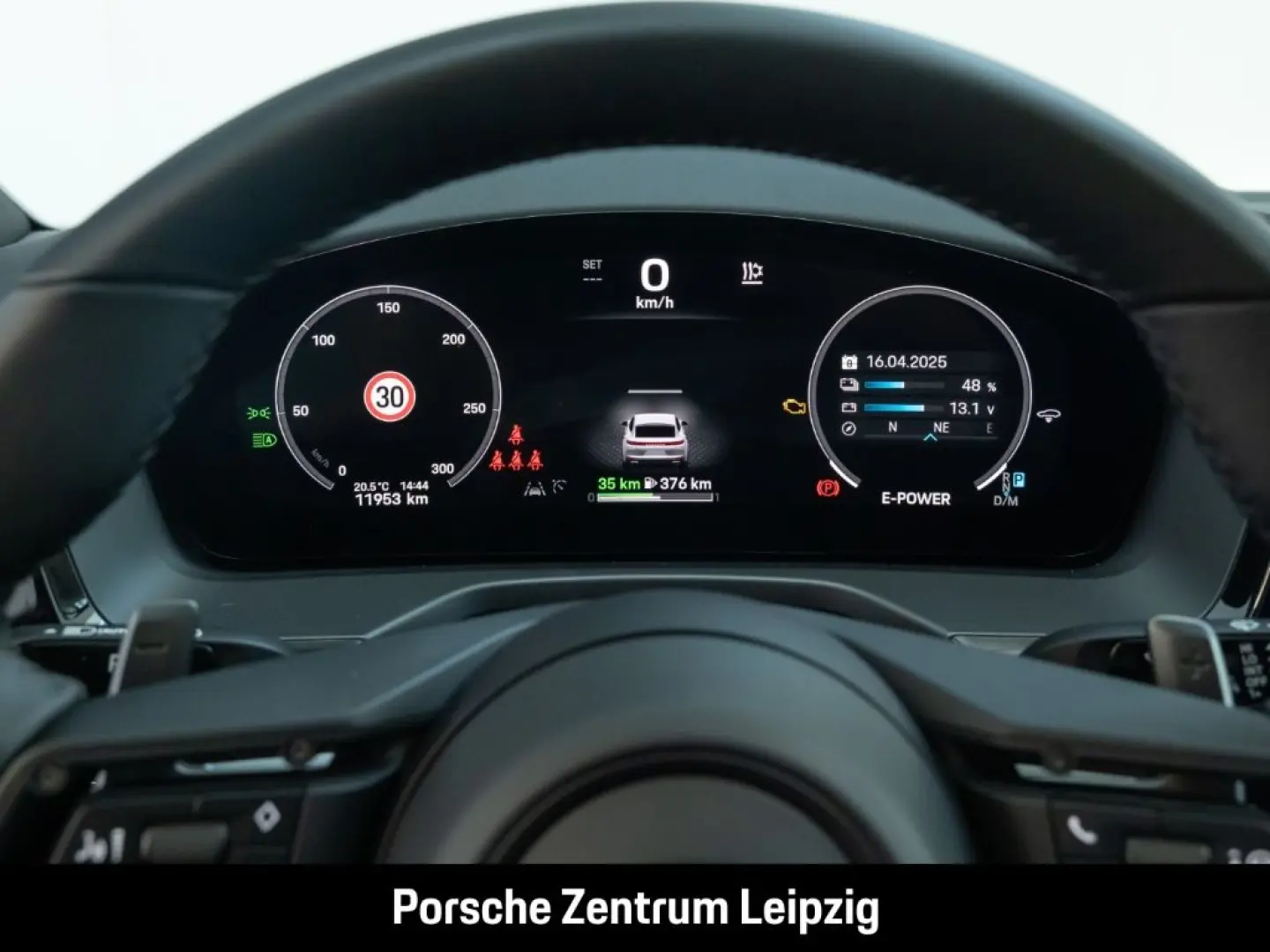 Panamera 4S E-Hybrid Sportabgas HD-Matrix HUD In