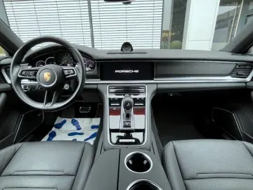 Panamera 4 S E-Hybrid Head-UP InnoDrive