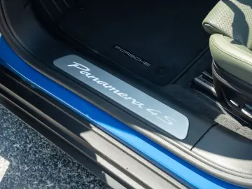Panamera 4S E-Hybrid Pano HD-Matrix 18 Wege 21''