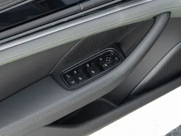 Panamera 4S E-Hybrid Pano HD-Matrix 18 Wege 21''