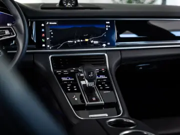 Panamera ST 4S E-Hybrid Pano/UPE 174717euro/Inno