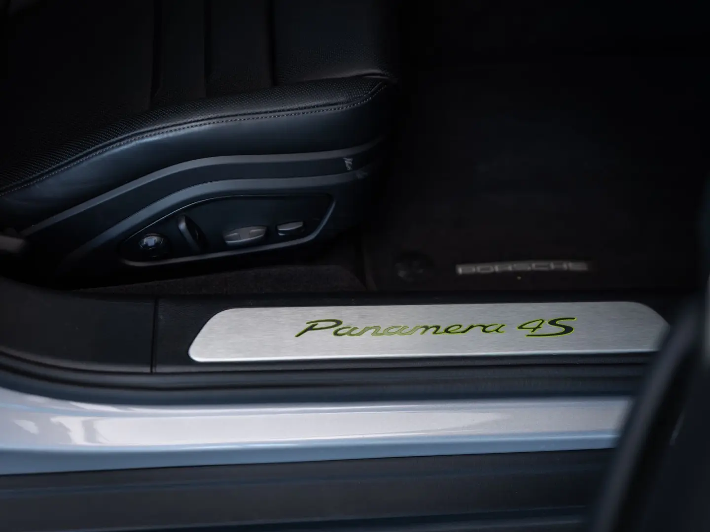 Panamera ST 4S E-Hybrid Pano/UPE 174717euro/Inno
