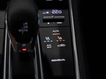 Panamera ST 4S E-Hybrid Pano/UPE 174717euro/Inno