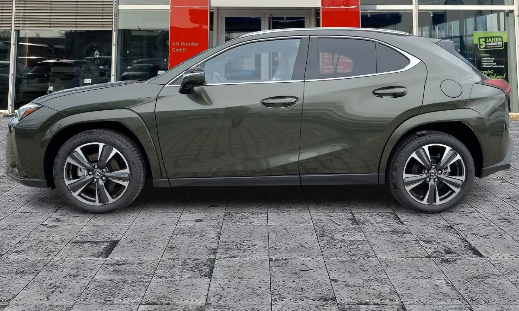 Lexus UX 300h Luxury Line HUD*Navi