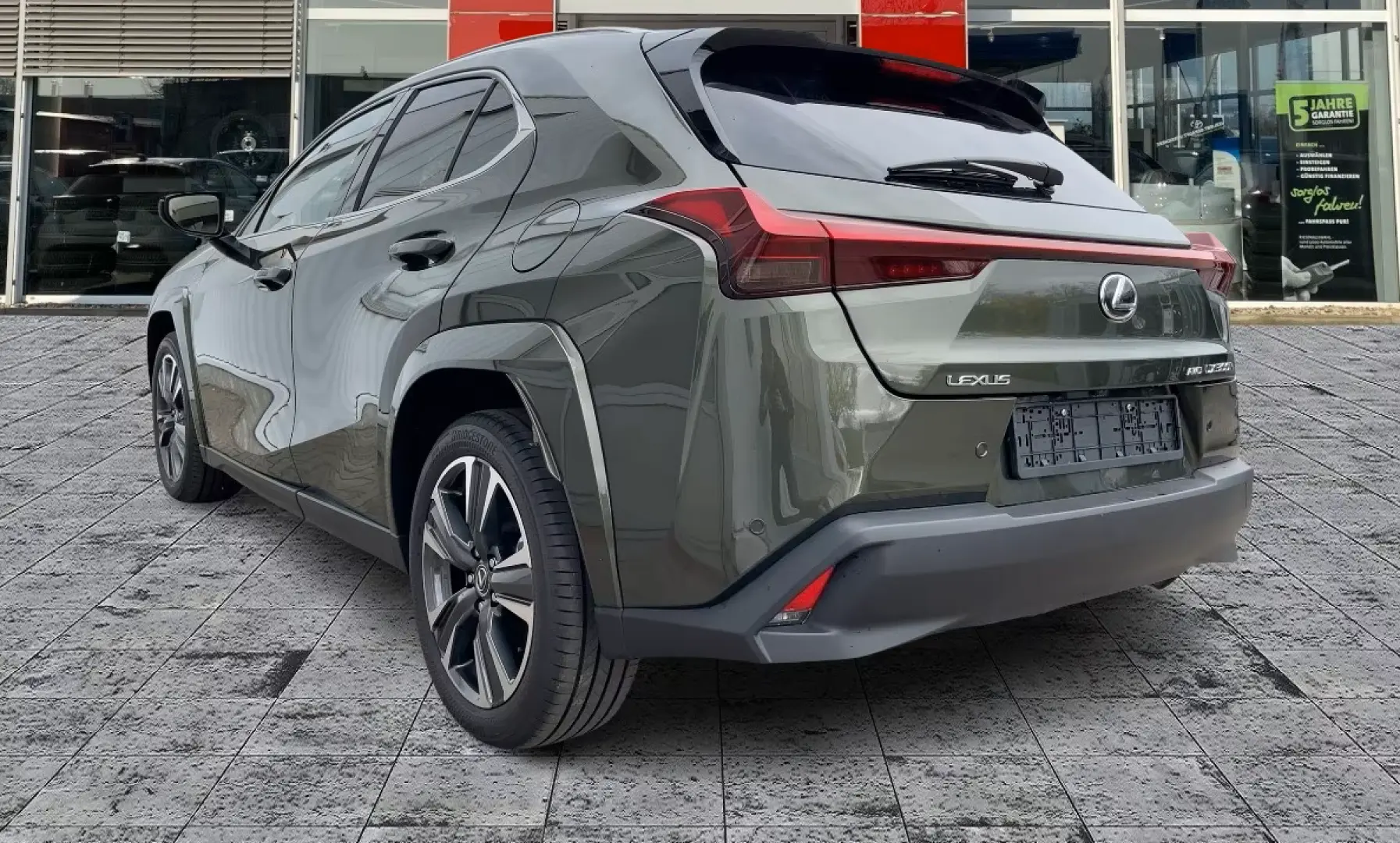 Lexus UX 300h Luxury Line HUD*Navi