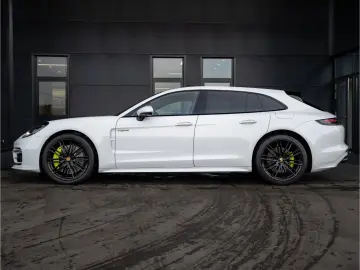 Panamera 4S E-Hybrid Sport Turismo SportDesign