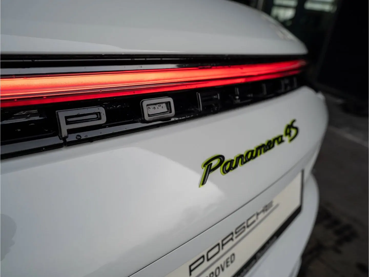 Panamera 4S E-Hybrid Sport Turismo SportDesign