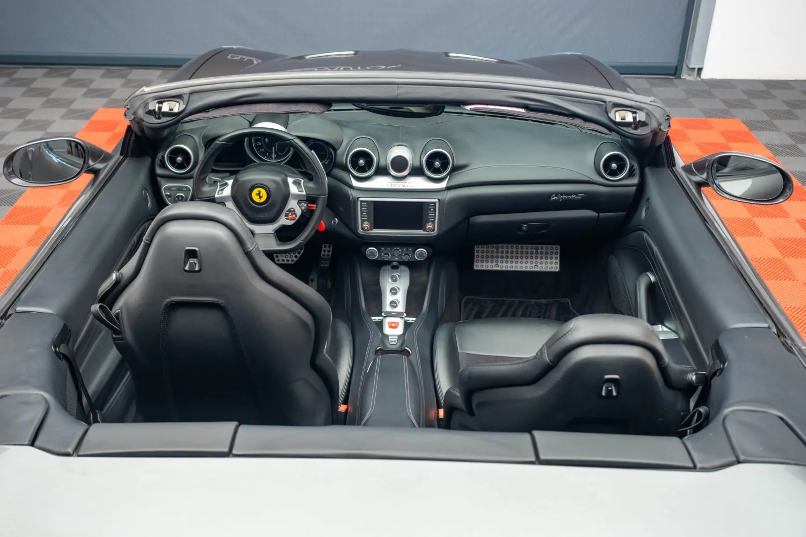Ferrari California T