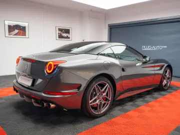 Ferrari California T