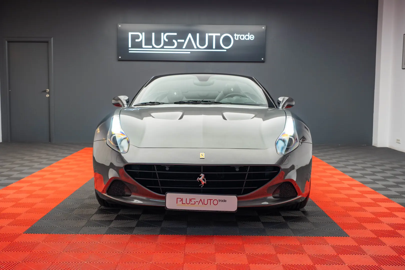 Ferrari California T