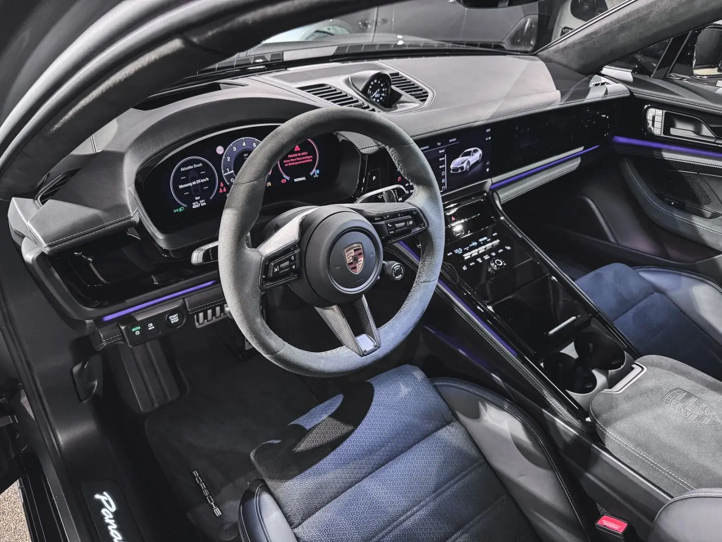 Panamera GTS Matrix+Carbon+InnoDrive+Standheiz.