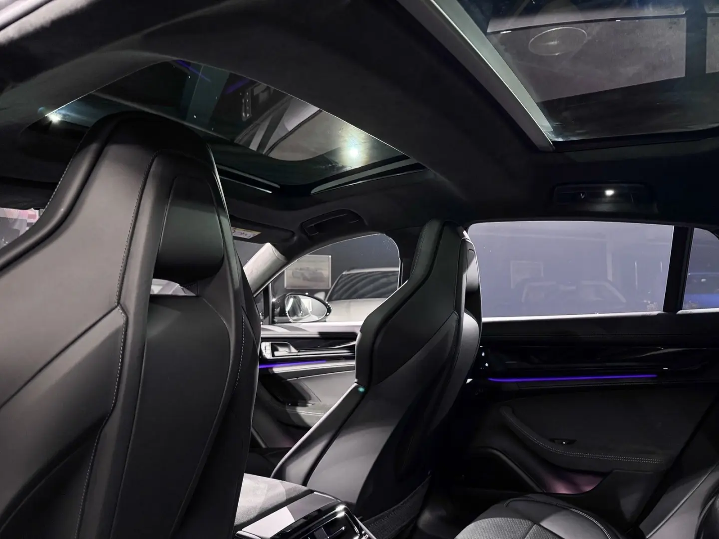 Panamera GTS Matrix+Carbon+InnoDrive+Standheiz.