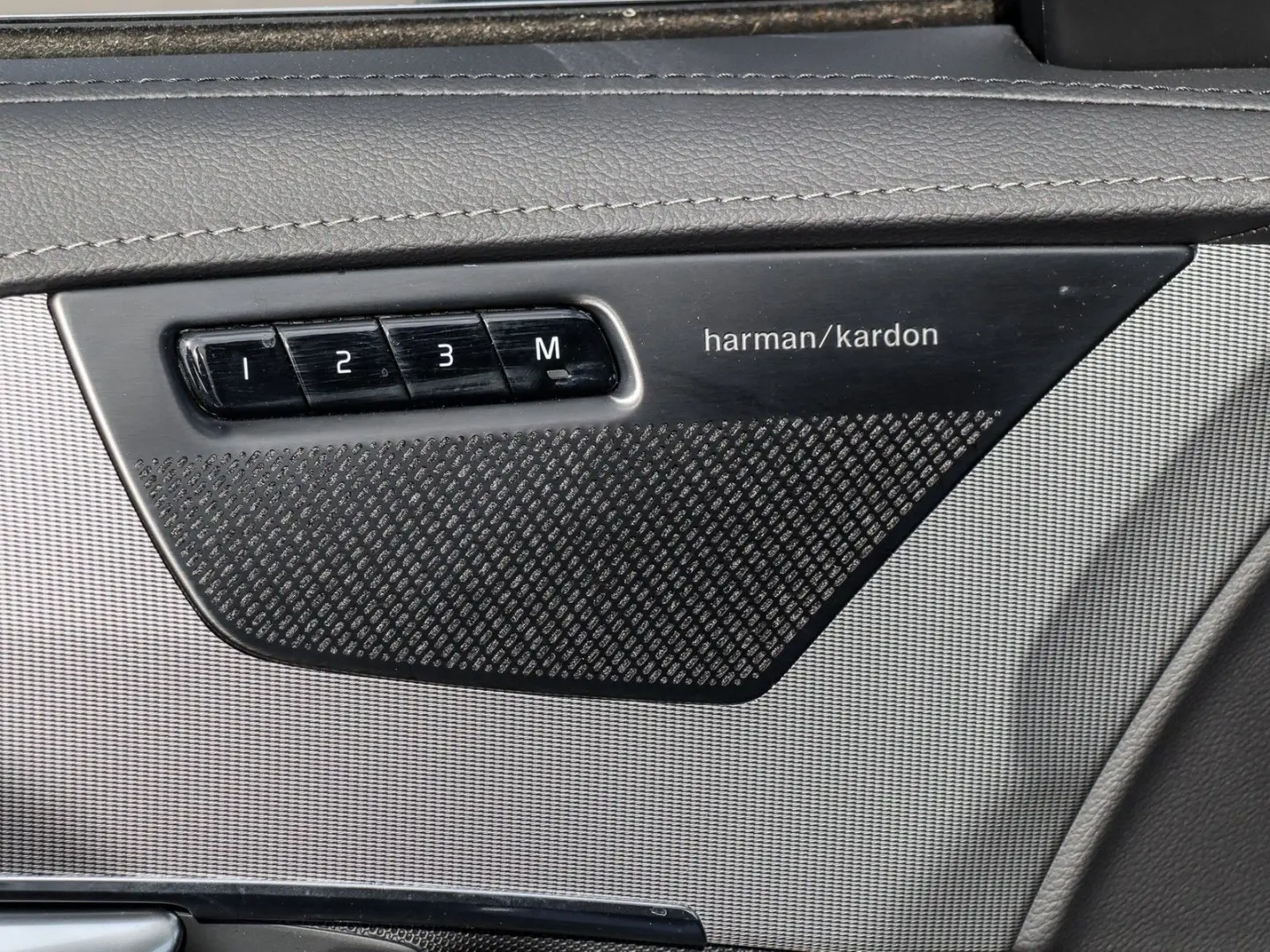XC90 T8 Recharge Plus Bright AWD NP:93.950,-//PN