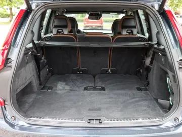 XC90 B5 Diesel AWD Inscription Aut. Navi*PDC*LED