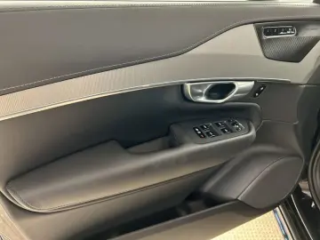 XC90 B5 D AWD Plus Bright