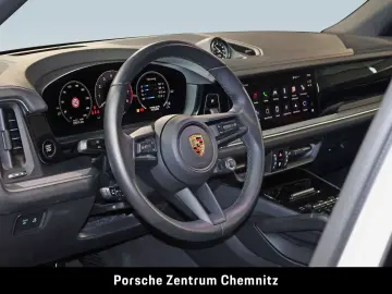 Cayenne E-Hybrid Luft;14-Wege Sitze;BOSE;Head-Up