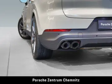 Cayenne E-Hybrid Luft;14-Wege Sitze;BOSE;Head-Up