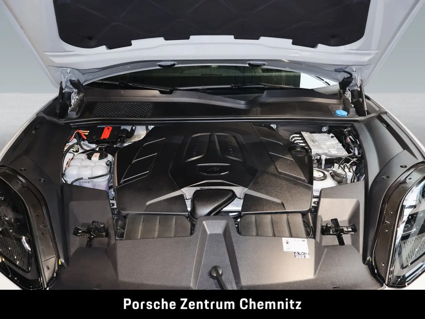 Cayenne E-Hybrid Luft;14-Wege Sitze;BOSE;Head-Up