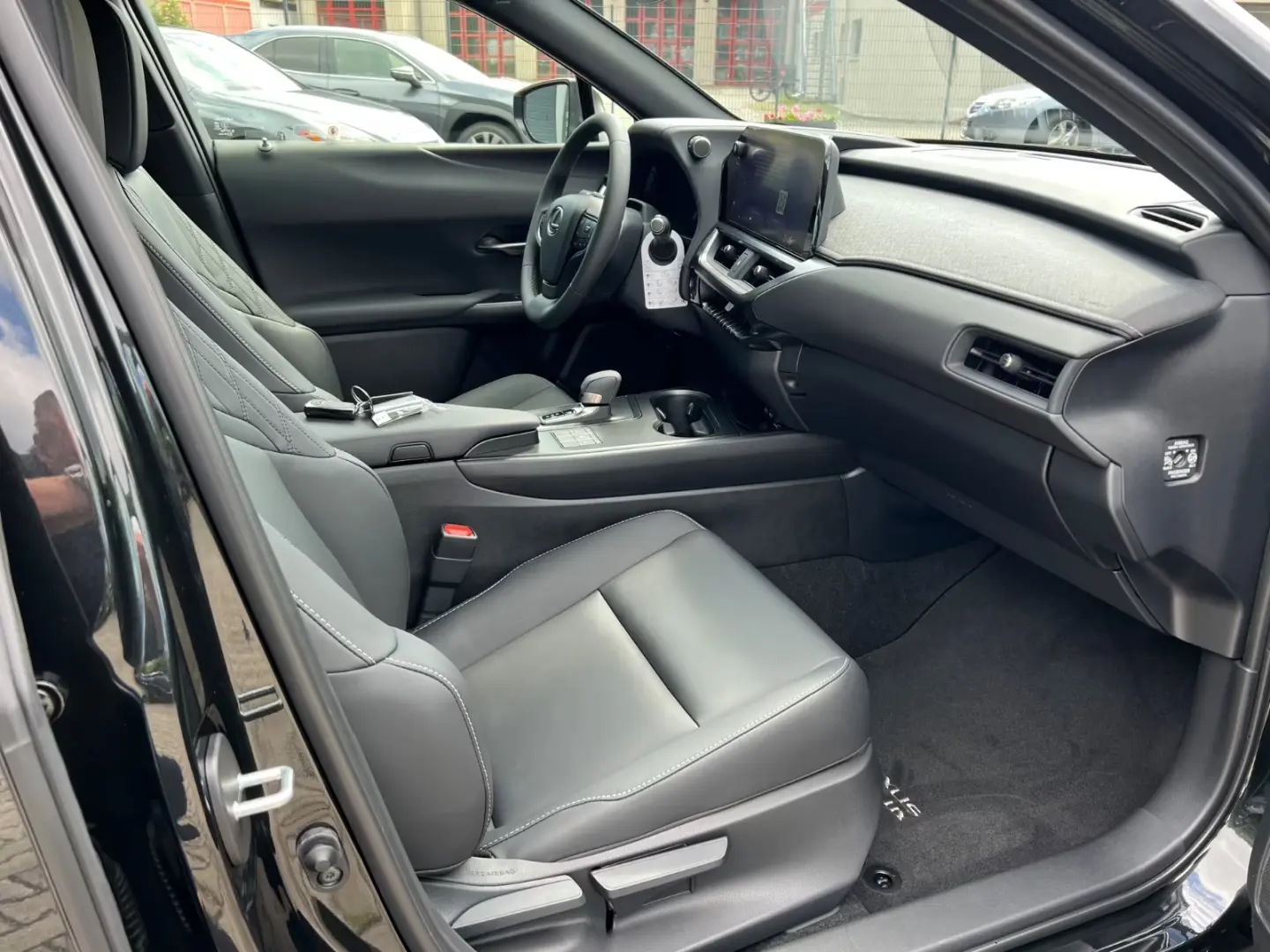 Lexus UX 300 h F Sport Design.LED.Kamera