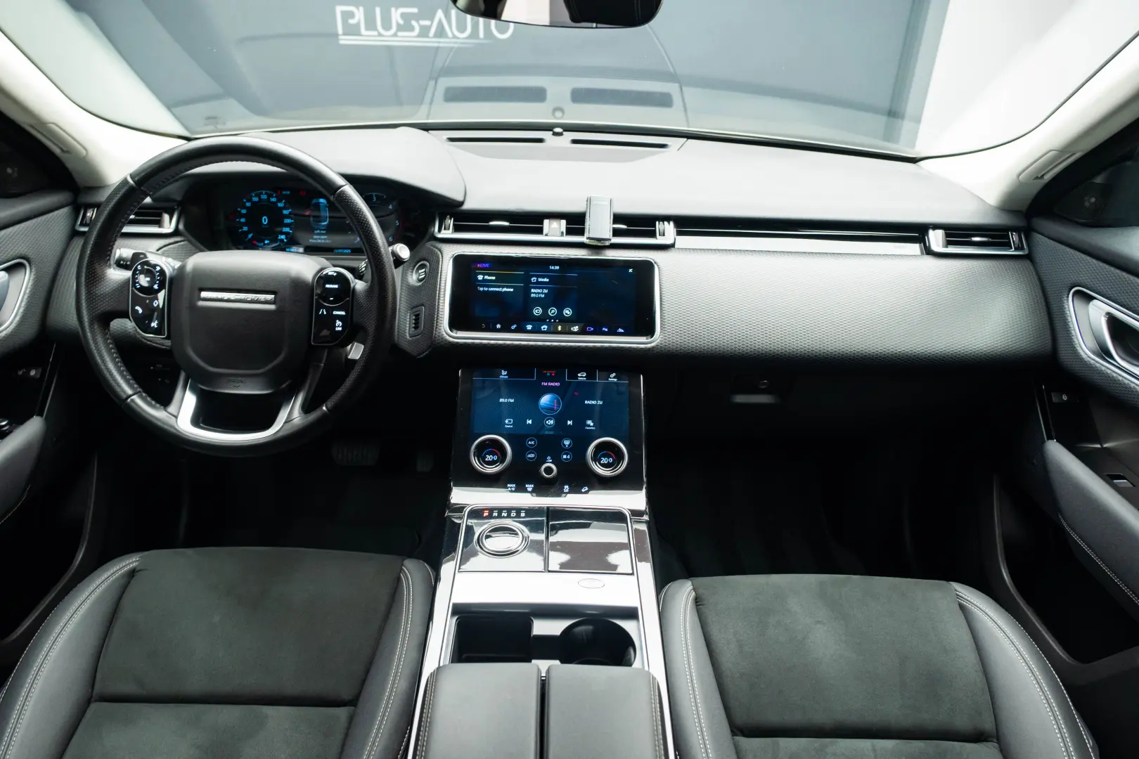 Land Rover Range Rover Velar 2.0 d 240 CP
