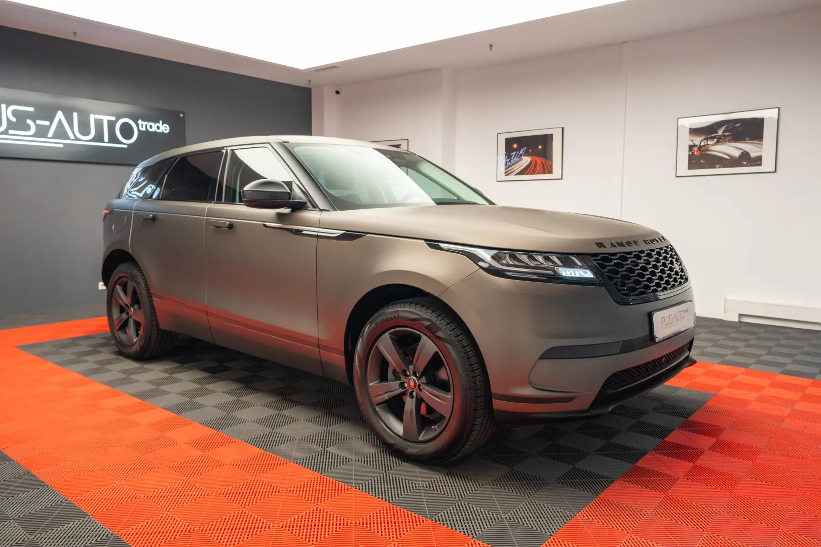 Land Rover Range Rover Velar 2.0 d 240 CP