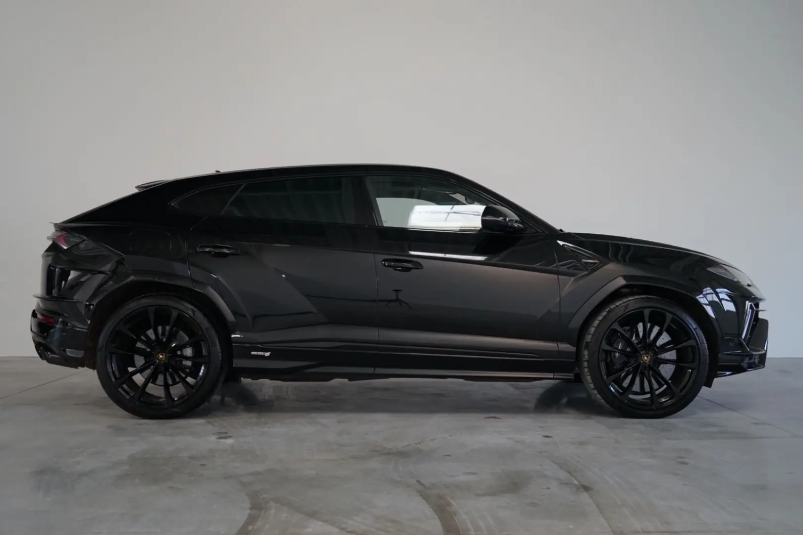 Urus S + CARBON + Q-CITURA + ANIMA + B&O + PANO