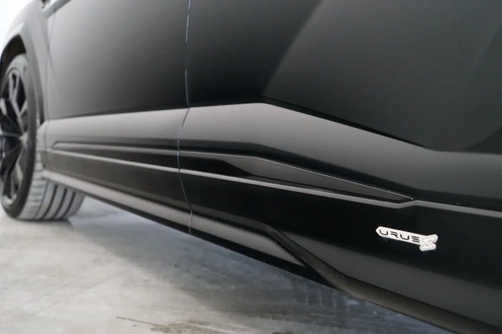 Urus S + CARBON + Q-CITURA + ANIMA + B&O + PANO