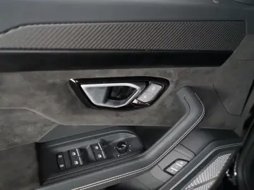 Urus S + CARBON + Q-CITURA + ANIMA + B&O + PANO