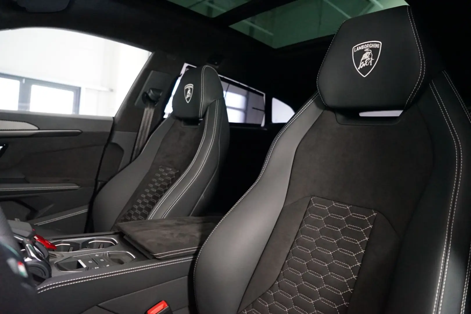 Urus S + CARBON + Q-CITURA + ANIMA + B&O + PANO