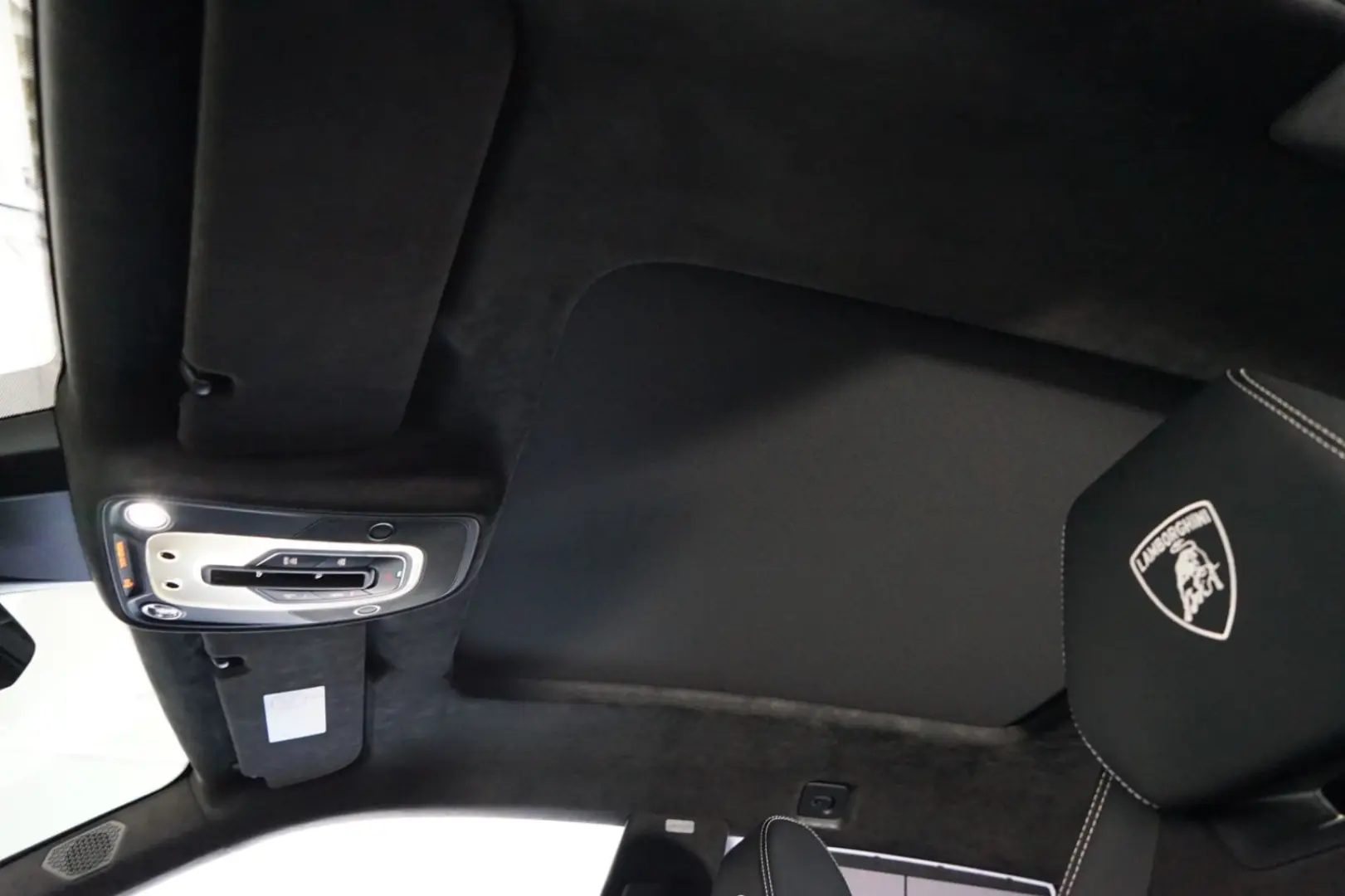 Urus S + CARBON + Q-CITURA + ANIMA + B&O + PANO