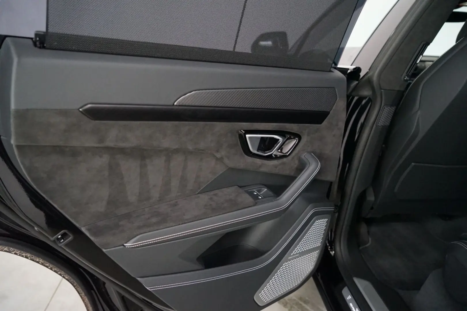 Urus S + CARBON + Q-CITURA + ANIMA + B&O + PANO