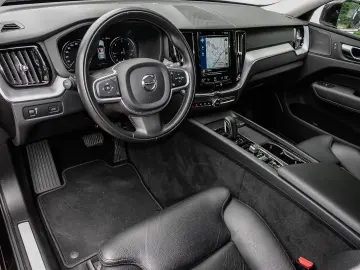 XC60 Momentum Pro AWD B4 Diesel EU6d Allrad Navi